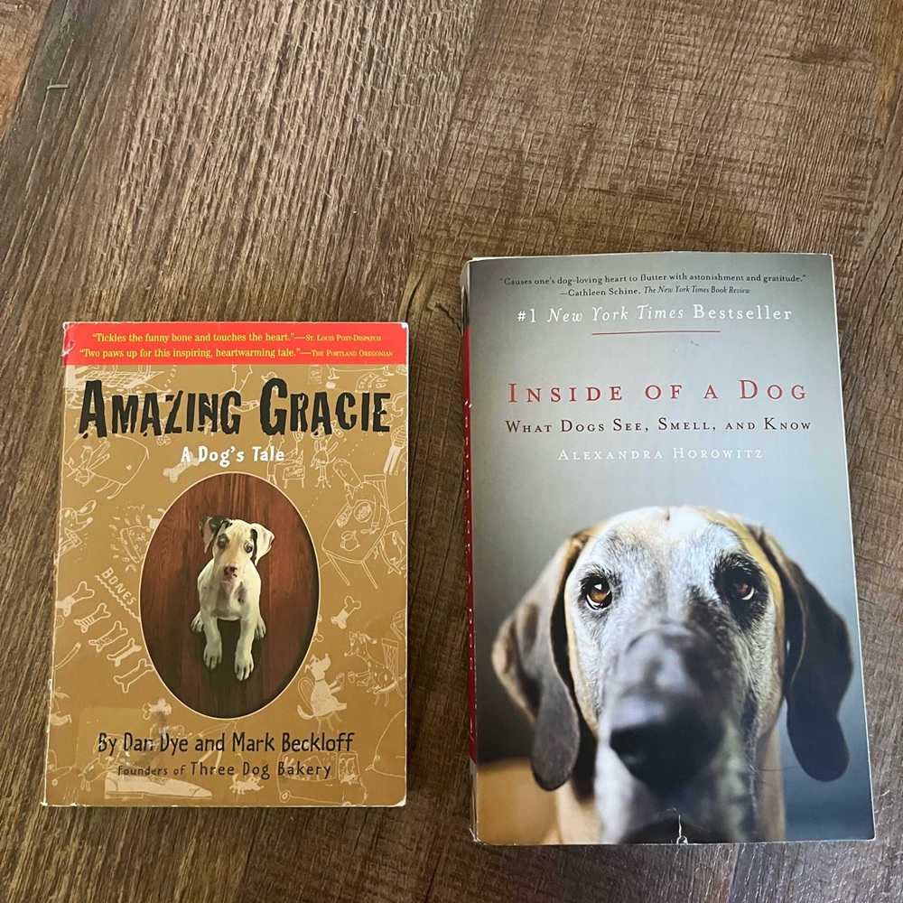 Two Dog books. Inside of a dog and Amazing Grace-A dogs Tale. - Picture 10 of 10